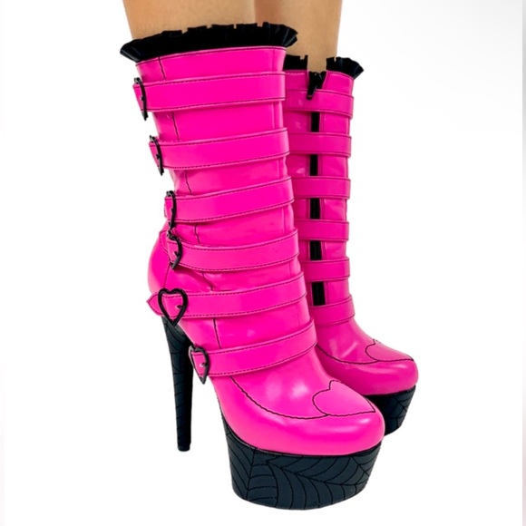 Draculaura hot pink Haunt Couture stiletto heels YRU strange cult shoes sz 11 - Picture 6 of 8